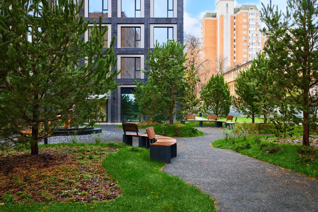 Level Бауманская